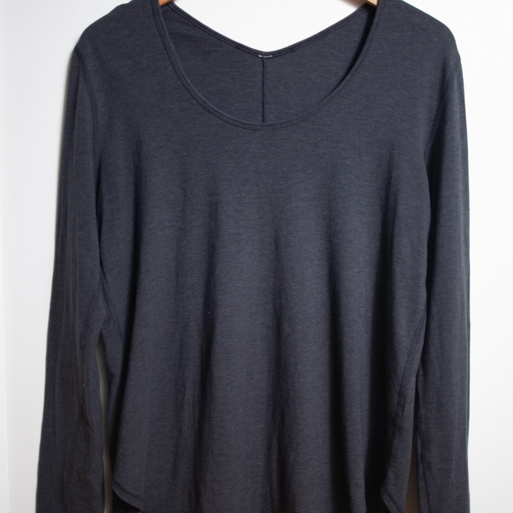 lululemon Long Sleeve Tissue Tee